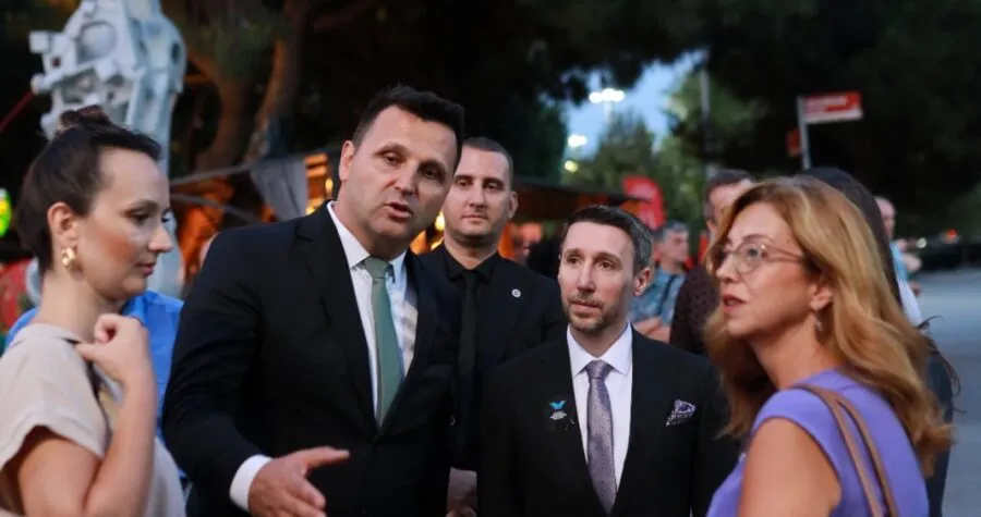 Küresel Adalet ve Liyakat Partisi Soykırımın 30. Yılında Acı Yeniden Paylaşıldı